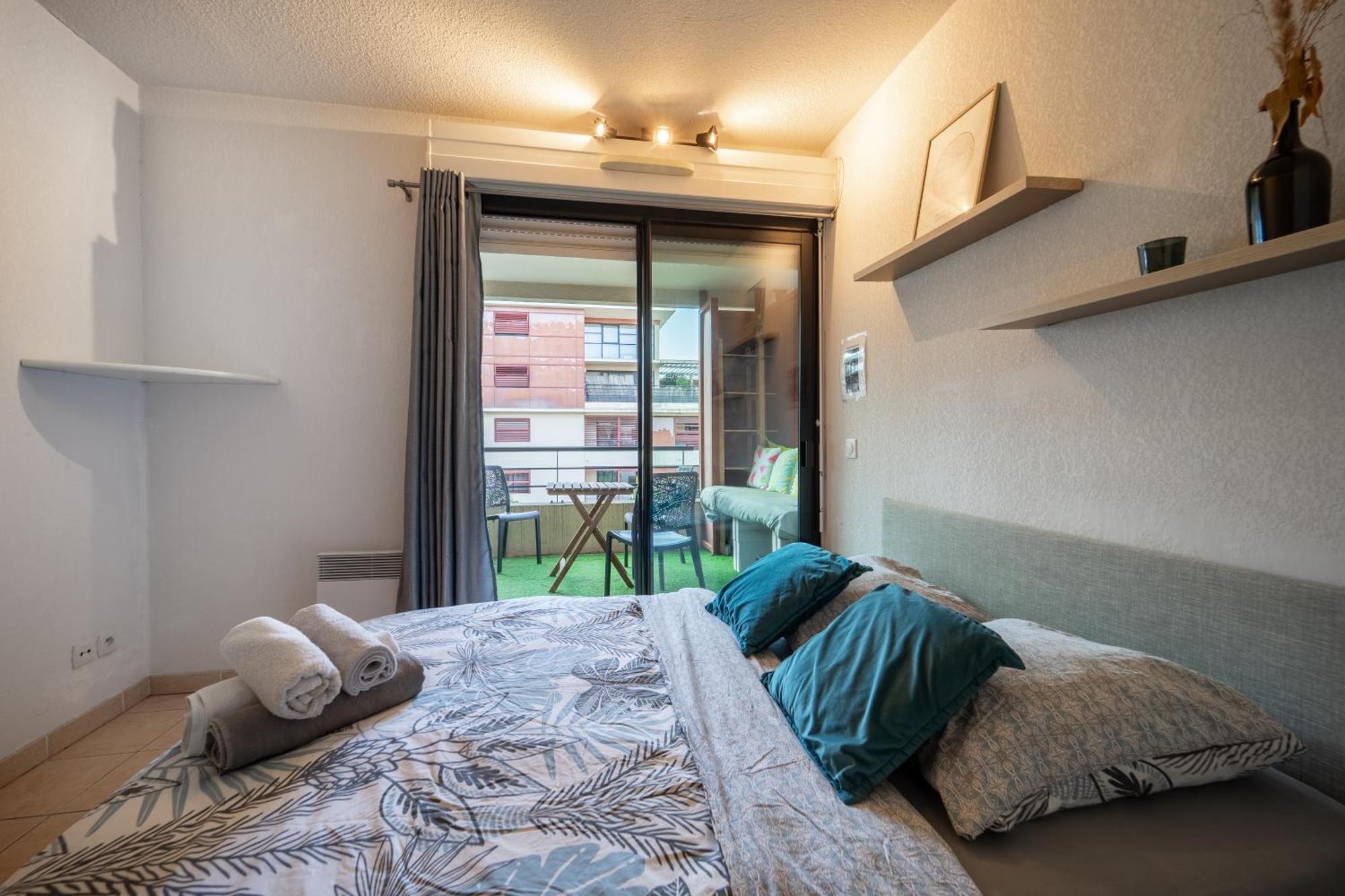 Le Dory - Spacieux, Climatisation, Terrasse & Parking Montpellier Exterior photo